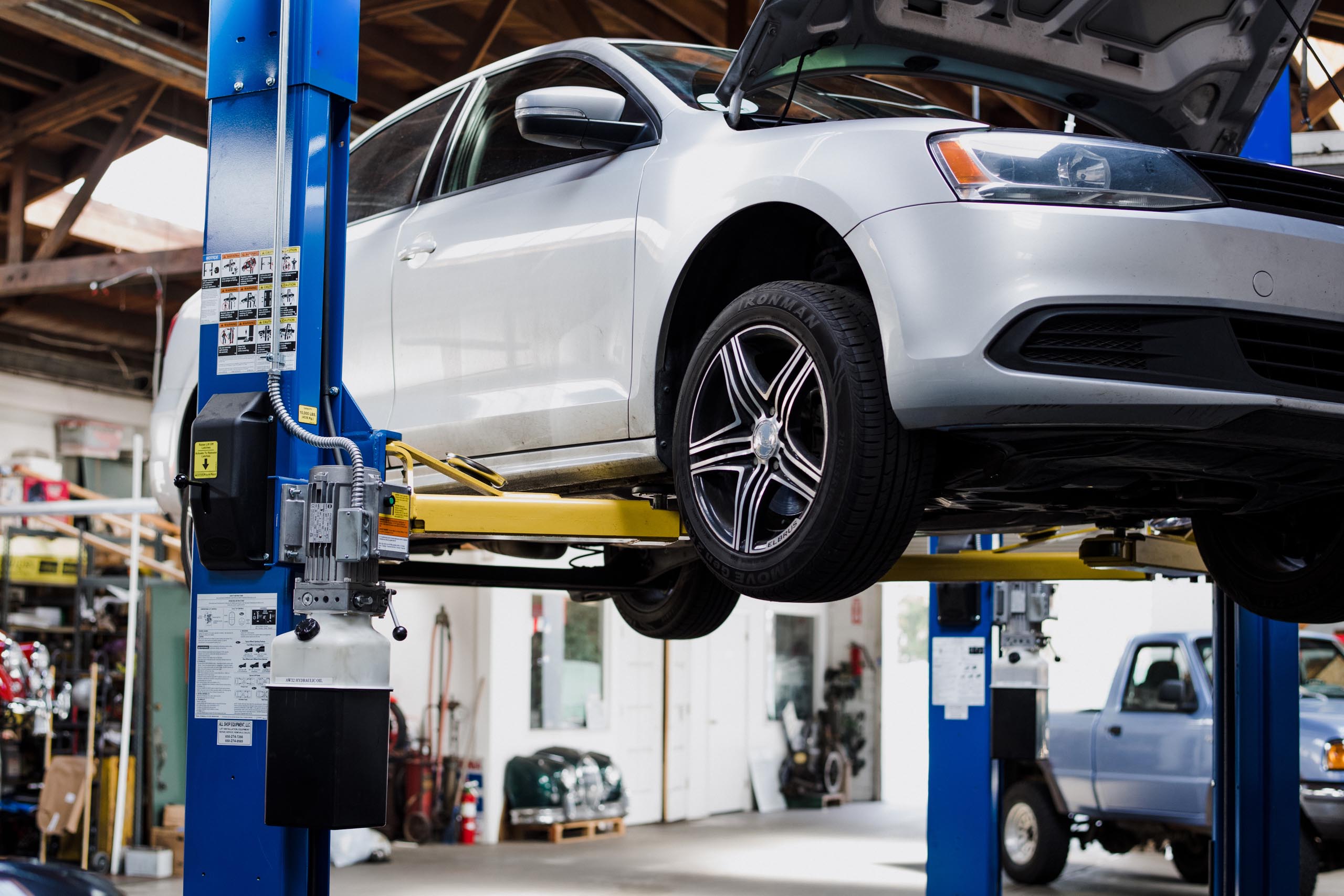 auto-repair-01